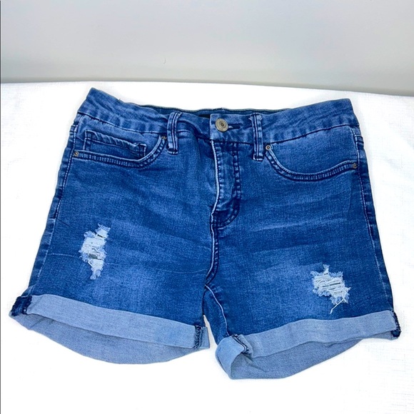Royalty For Me Pants - Royalty For Me Blue Jean Shorts High-Waisted Cuffed size 8